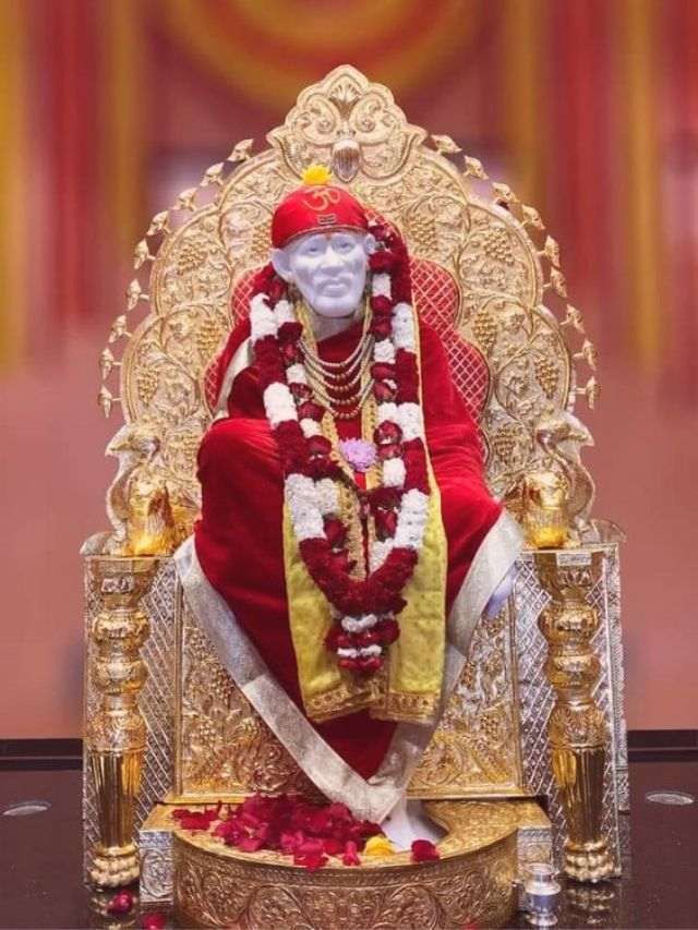 Shirdi Sai Baba Wallpapers for your desktop and laptop computers