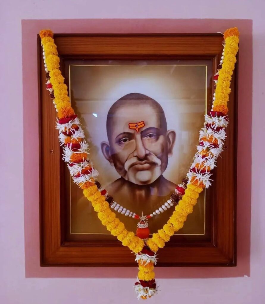 best gajanan maharaj photo