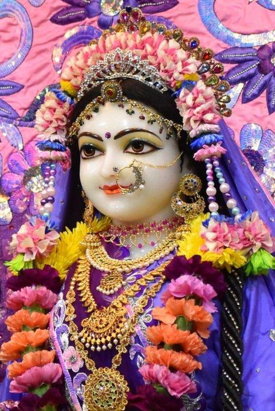 best radha rani picture