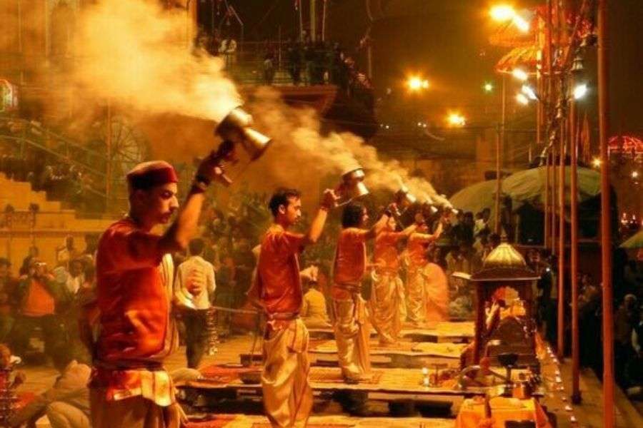Ganga Aarti Haridwar Pictures - Ganga Aarti in Haridwar Travel Photos  Picture Gallery Images