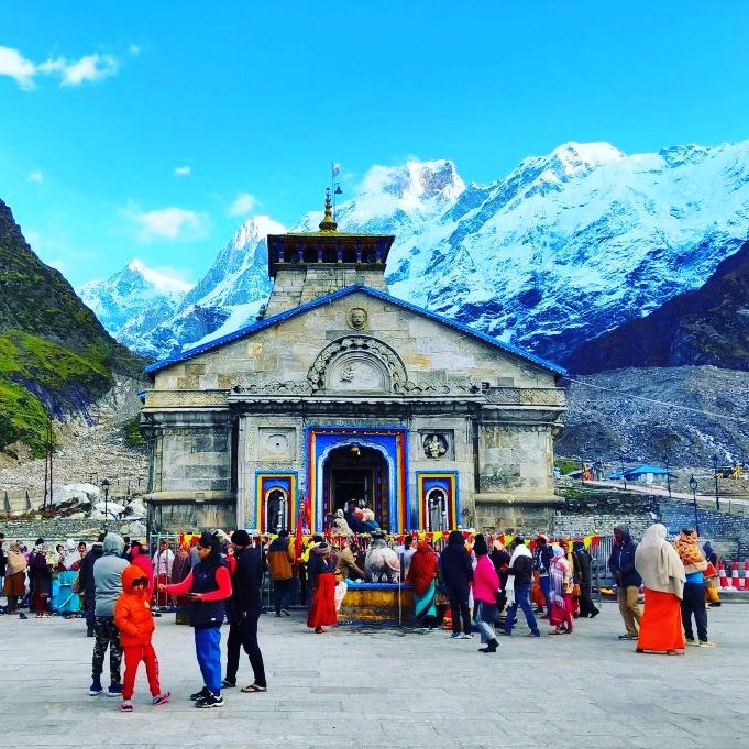 Kedarnath HD Wallpaper: Divine Beauty and Spirituality 9 hd kedarnath wallpaper