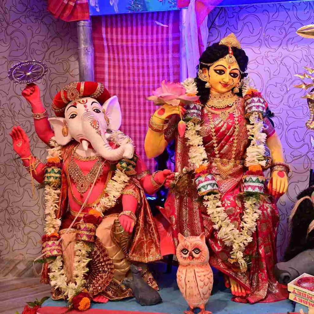 128+ Ultimate Ganesh Lakshmi Photos Collection 18 ganesh laxmi photo