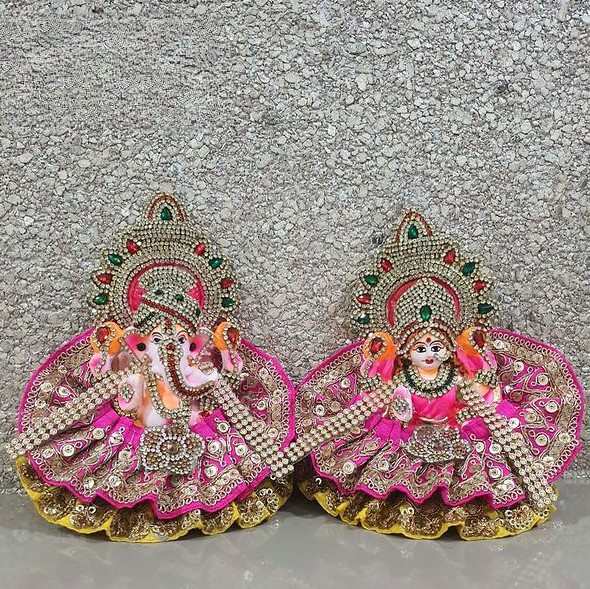 128+ Ultimate Ganesh Lakshmi Photos Collection 3 ganesh laxmi pics image