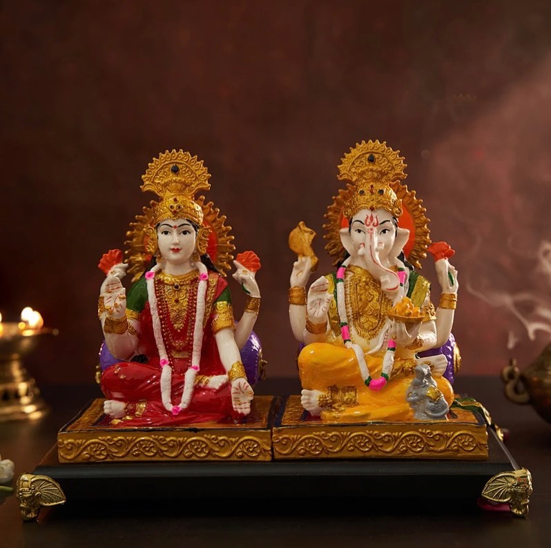 128+ Ultimate Ganesh Lakshmi Photos Collection 29 laxmi ganesh pictures