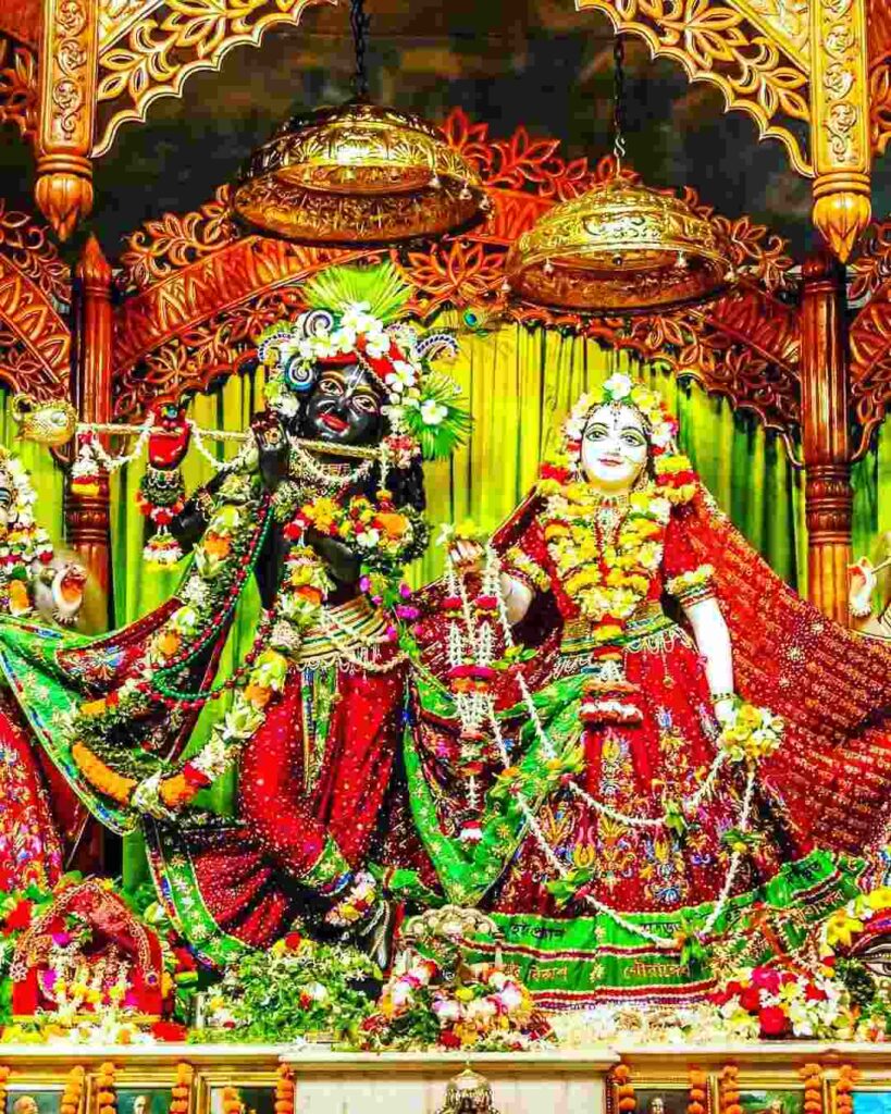 radha krishna romance photo